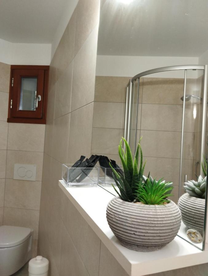 Casa Elisa Affittacamere Армено Экстерьер фото