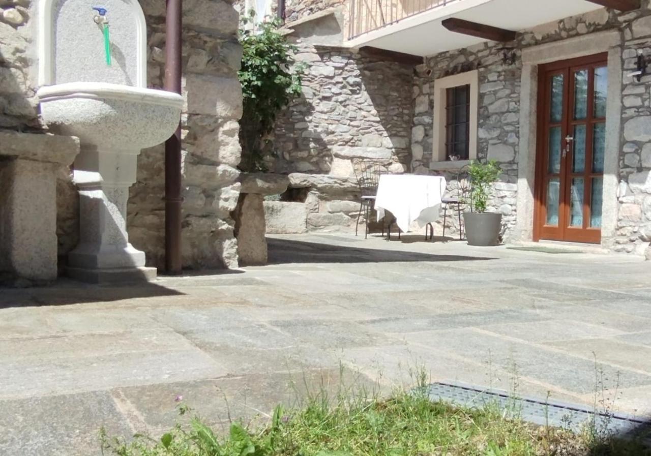 Casa Elisa Affittacamere Армено Экстерьер фото