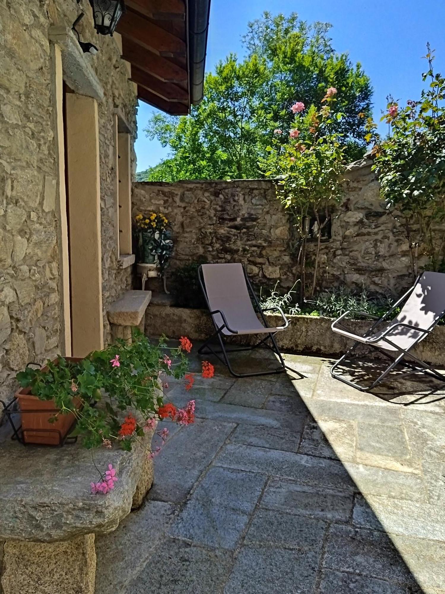 Casa Elisa Affittacamere Армено Экстерьер фото